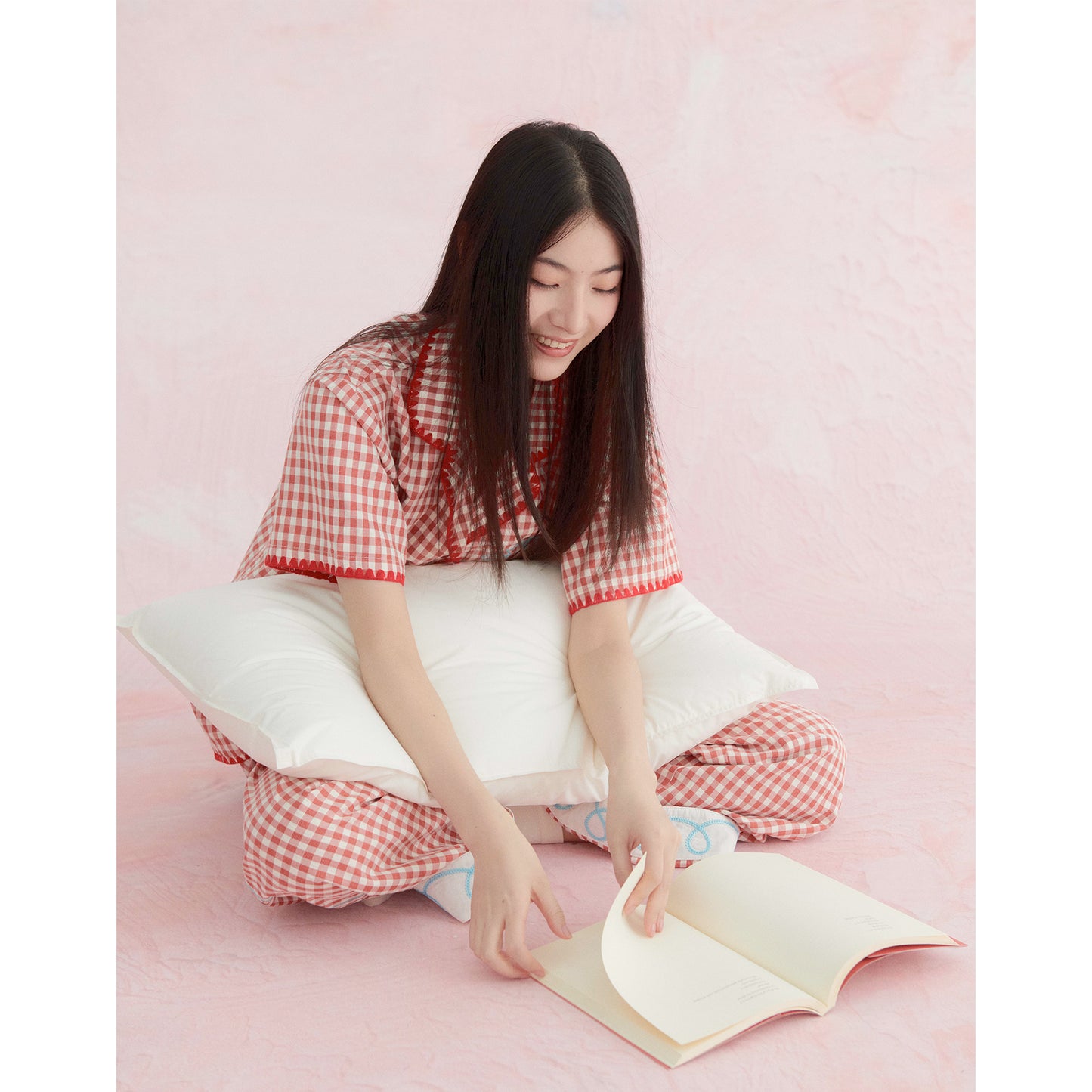 Likio x Xiaoxiao – Embroidered Plaid Cotton Pajama Set