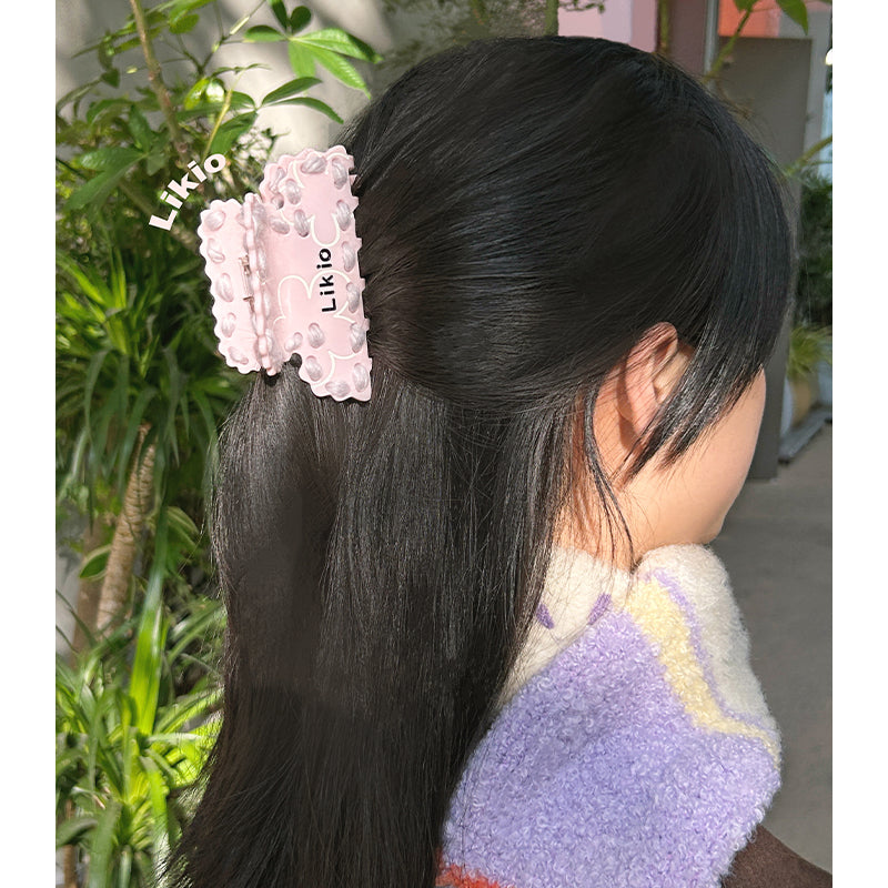 Glass Greenhouse Yarn Hair Claw