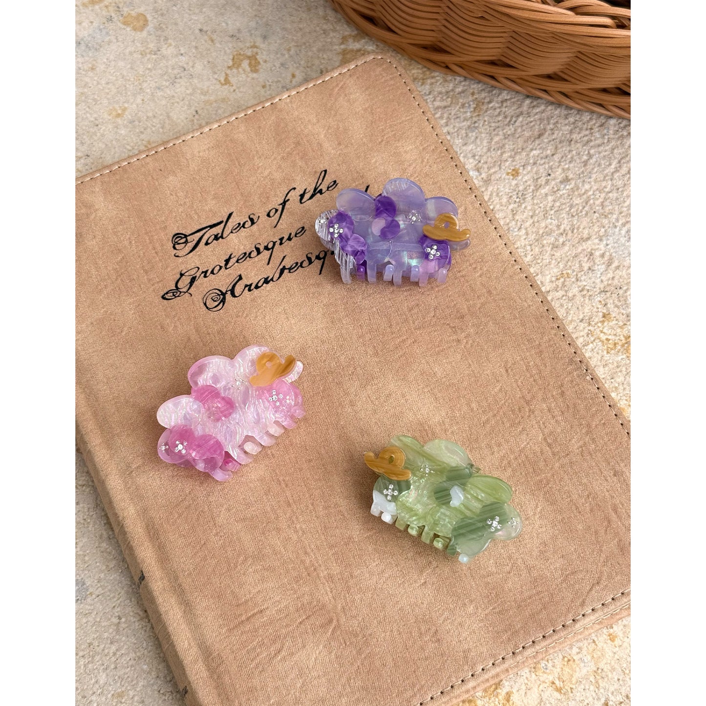 Likio Fruit Collection Grape Hair Claw