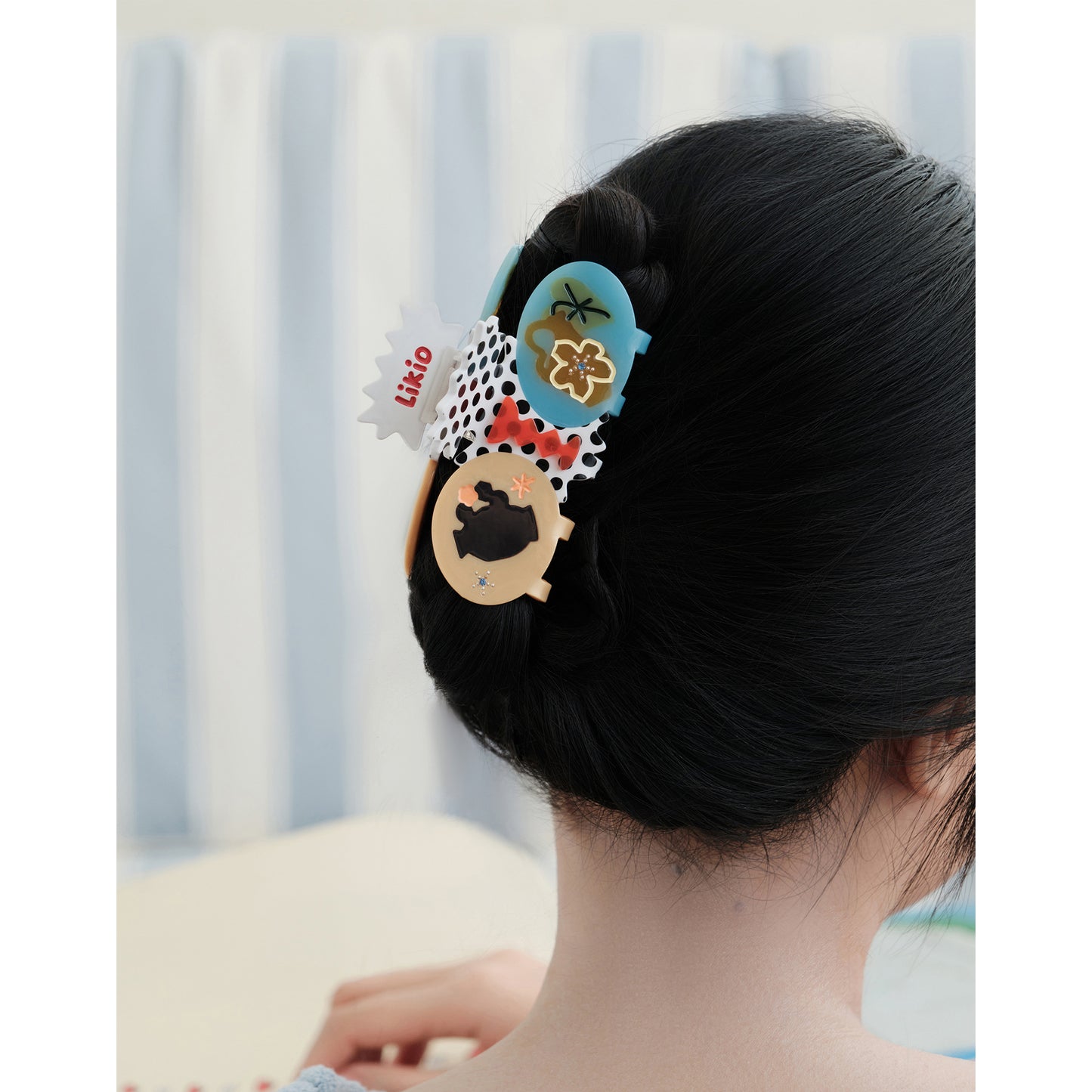 Likio × Sharkgirl Florist Collection - Color Pebble Polka Dot Vase Hair Claw