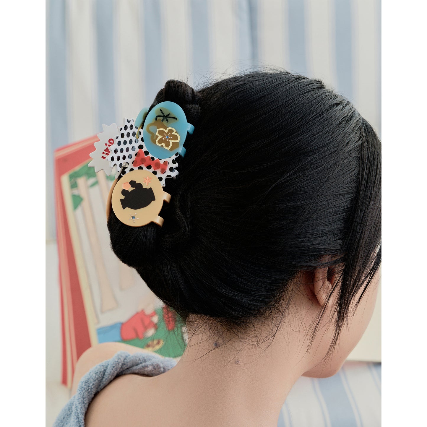 Likio × Sharkgirl Florist Collection - Color Pebble Polka Dot Vase Hair Claw