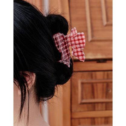 Wavy Carved Bow Hair Claw