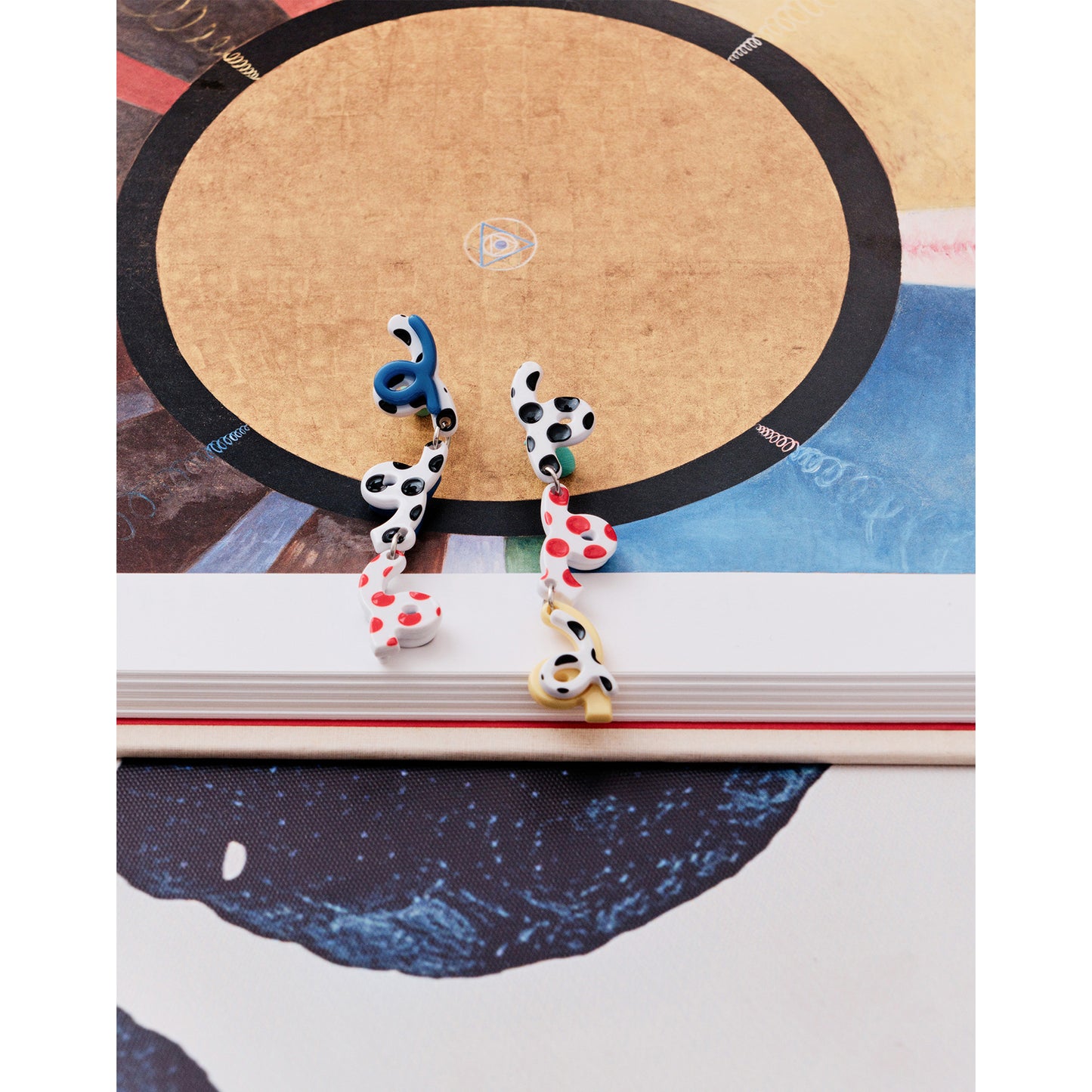 Likio × Sharkgirl Florist Collection - Doodle Series Fountain Garden Color Ear Studs