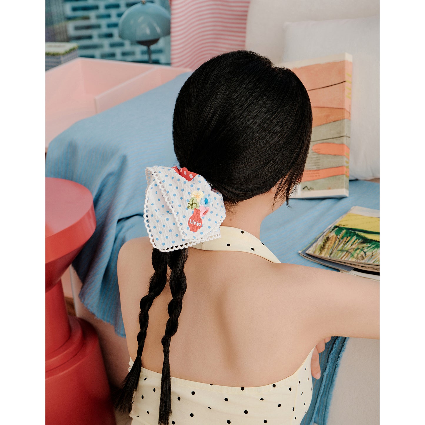 Likio × Sharkgirl Florist Collection - Embroidered Vase Offset Handkerchief Scrunchie