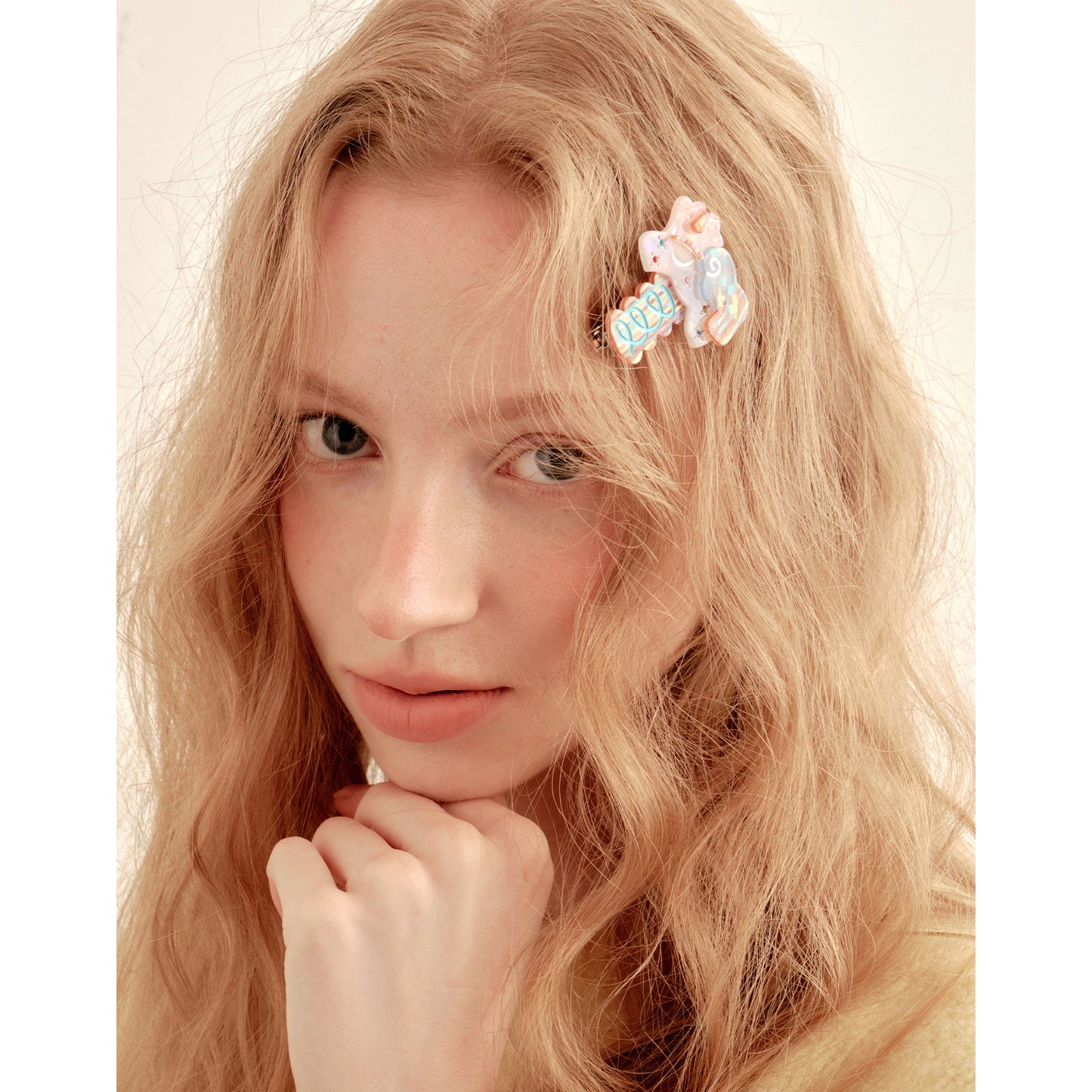 Lucky Pony Spring Game Hair Claw