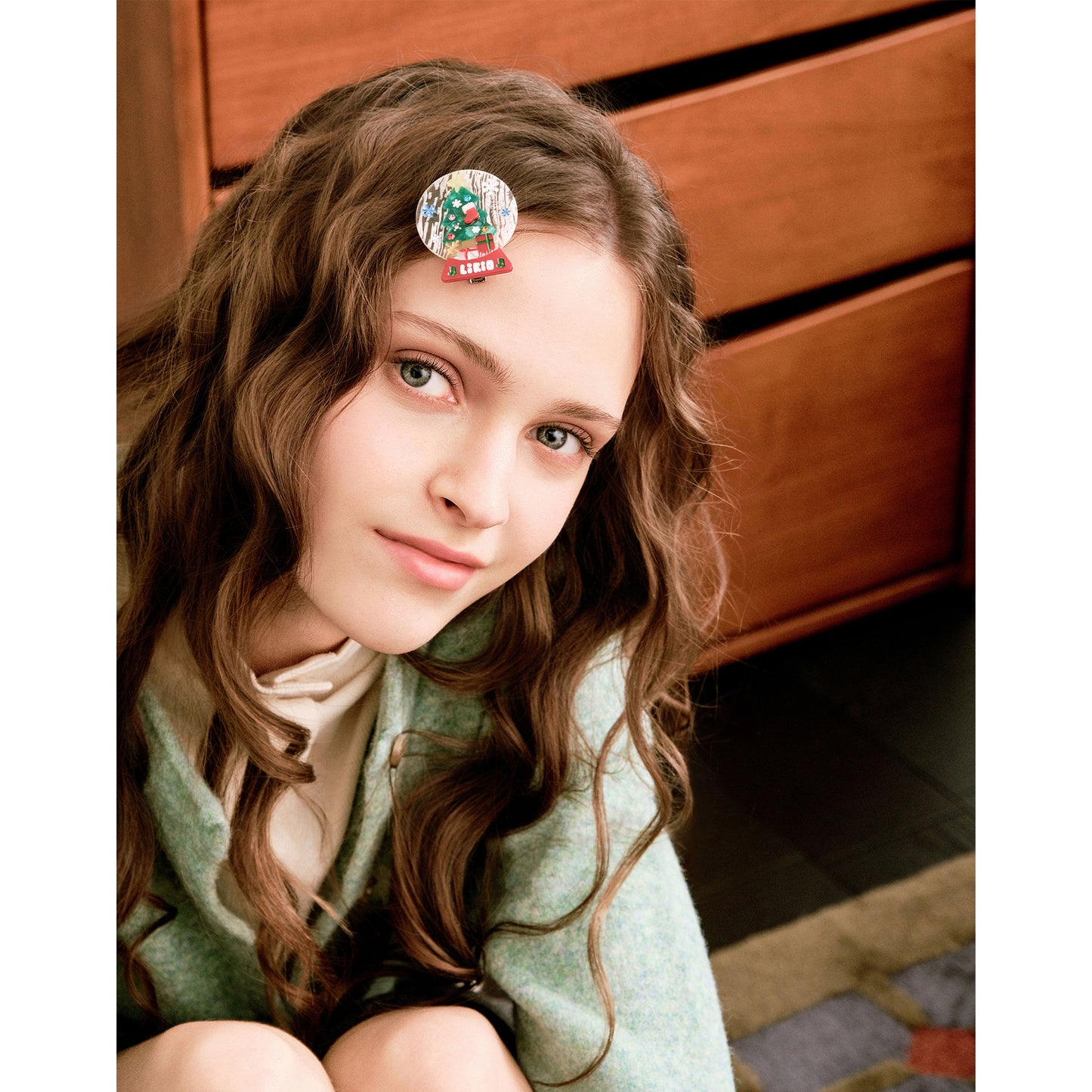 Warm Christmas Wishing Notes Colorful Snow Globe Hair Clip