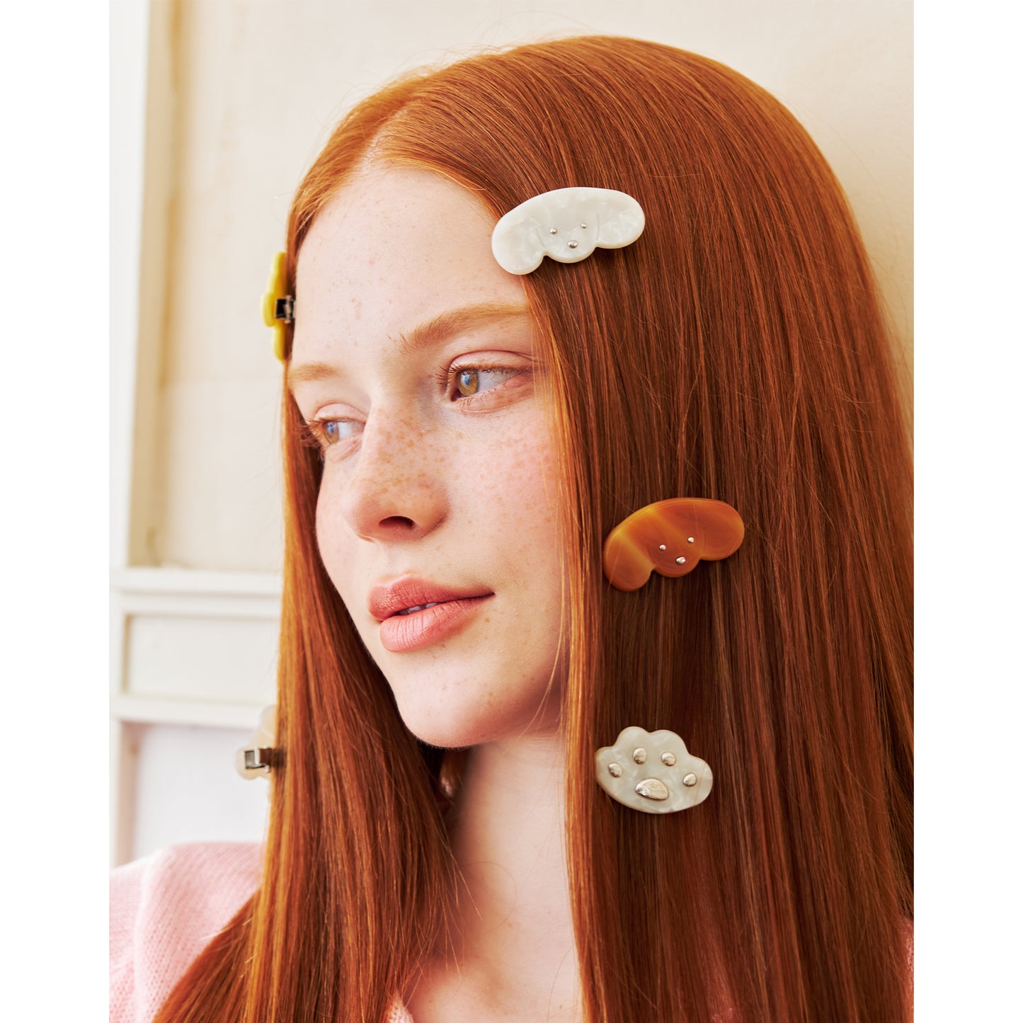Likio × Teraoka Natsumi 2026 Collection Biscuit Puppy Hair Clip