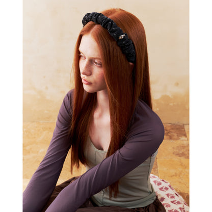 Likio × Teraoka Natsumi 2026 Collection Ruched Gem Claw Headband