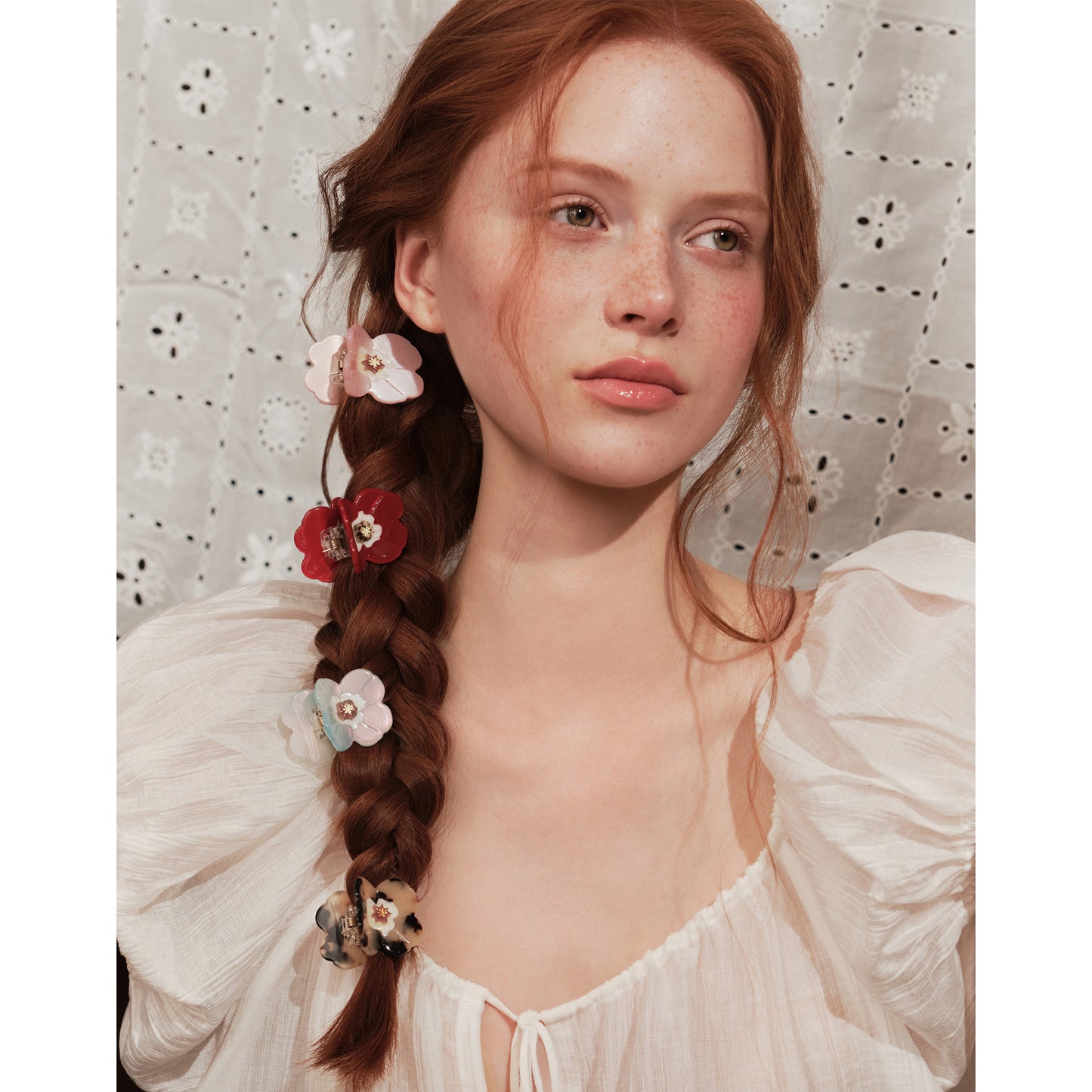 Likio Blooming Flower Hair Claw