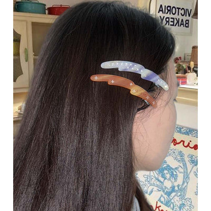 The shape of wind Hair Clip