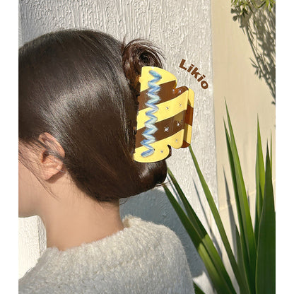 Wishing Under the Starry Night Yarn Doodle Hair Claw