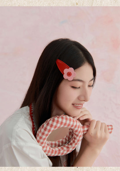 Likio x Xiaoxiao – Icing Blossom Leather BB Clip