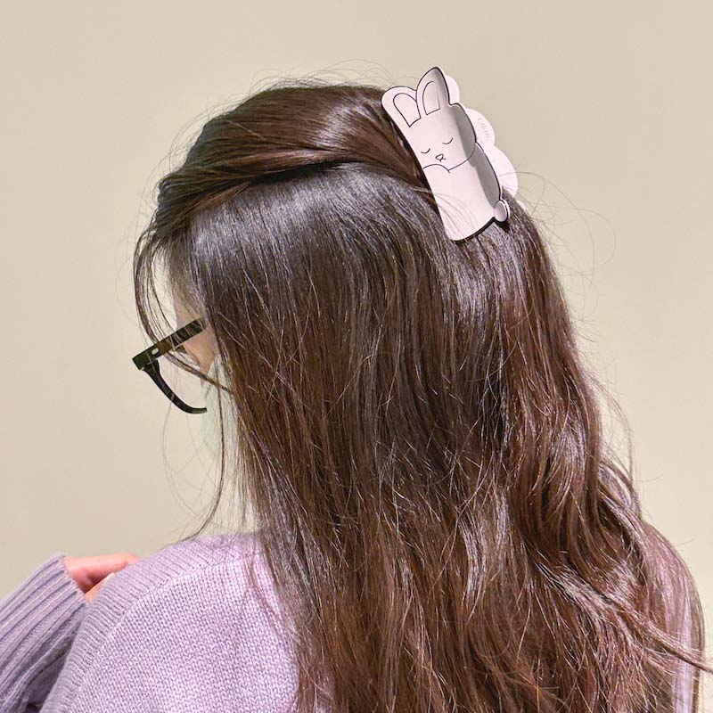 Hugging Bunny Hair Clip