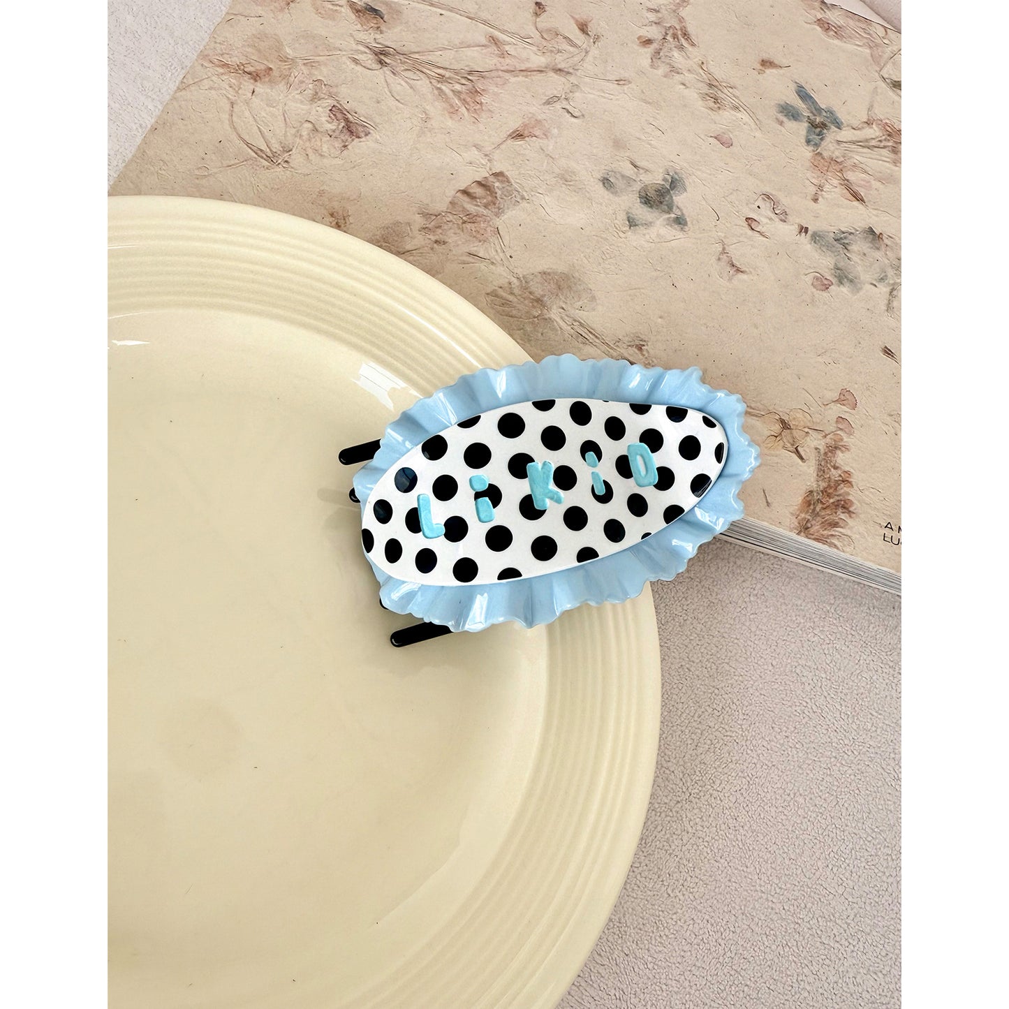 Likio x Xiaoxiao – 3D Lace Icing Shell Flat Claw