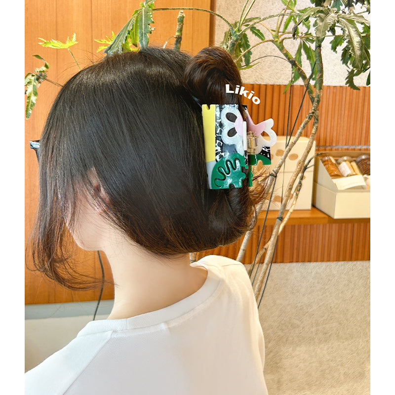 Paul’s Floral Puzzle Colorblock Hair Claw