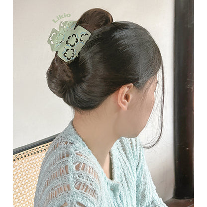 Hollow Plum Blossom Rhinestone Hair Claw